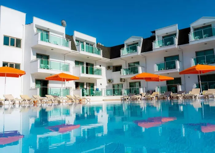 Omorfi Garden Resort Kemer